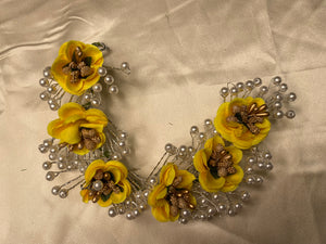Hair accessories (yellow)