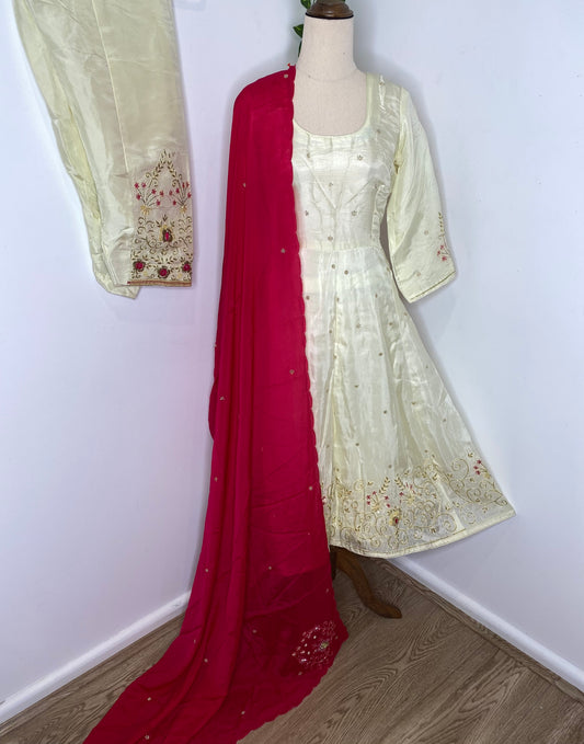 Ruhi salwar suit